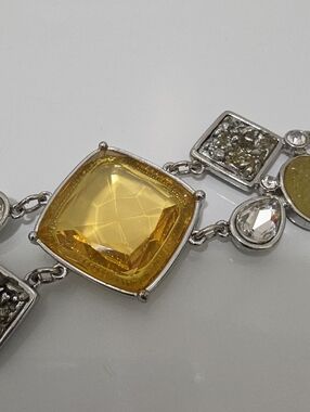 Chico's Magnetic Yellow Rhinestone And Druzy Bracelet